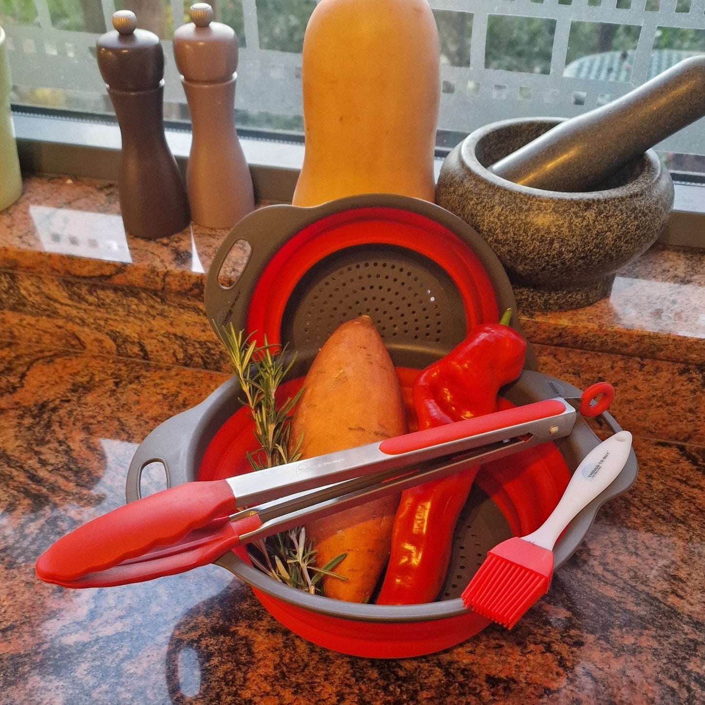 Cadeaupakket Rood – siliconen keukentang, bakkwast & vergietset - THINGS - TO - BUY