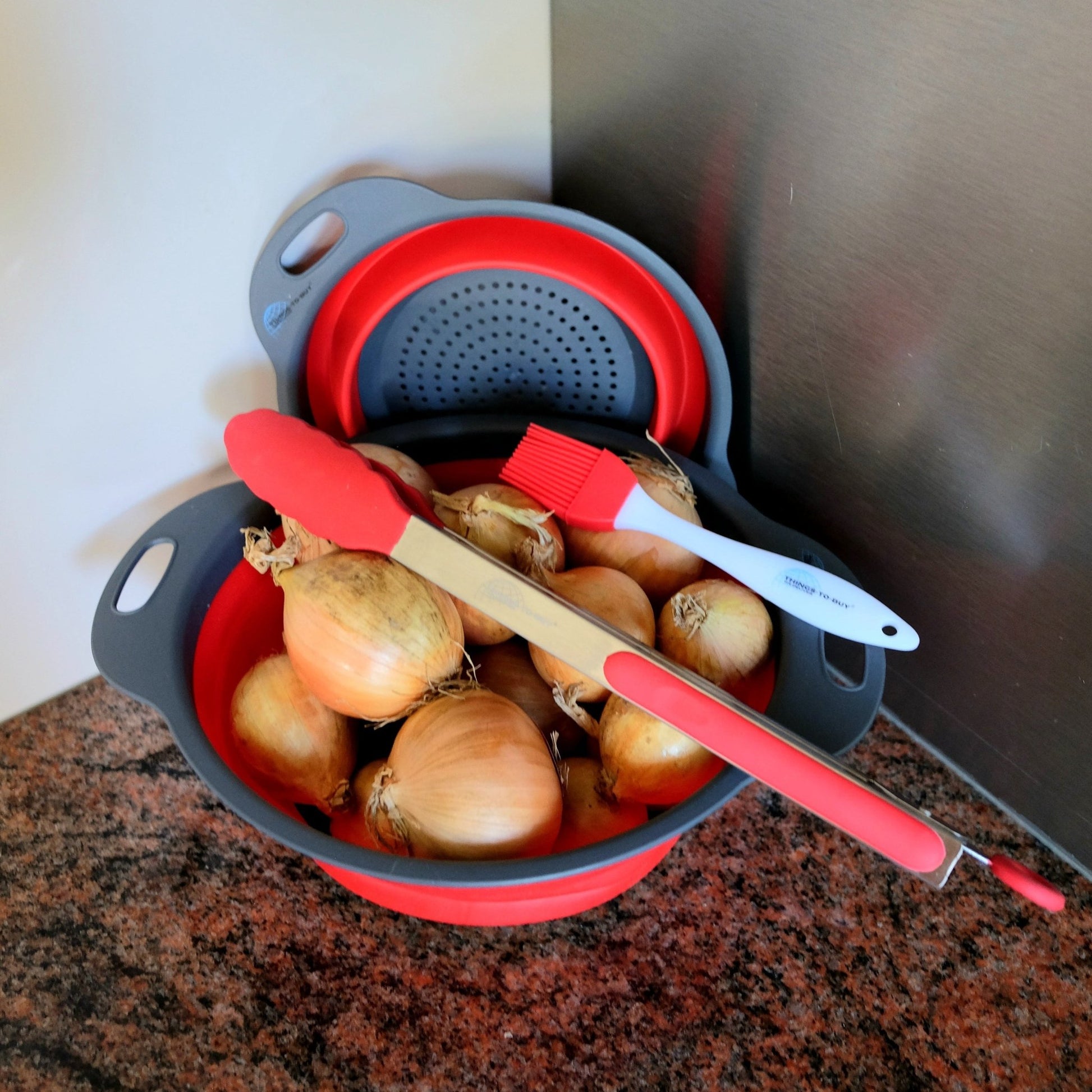Cadeaupakket Rood – siliconen keukentang, bakkwast & vergietset - THINGS - TO - BUY