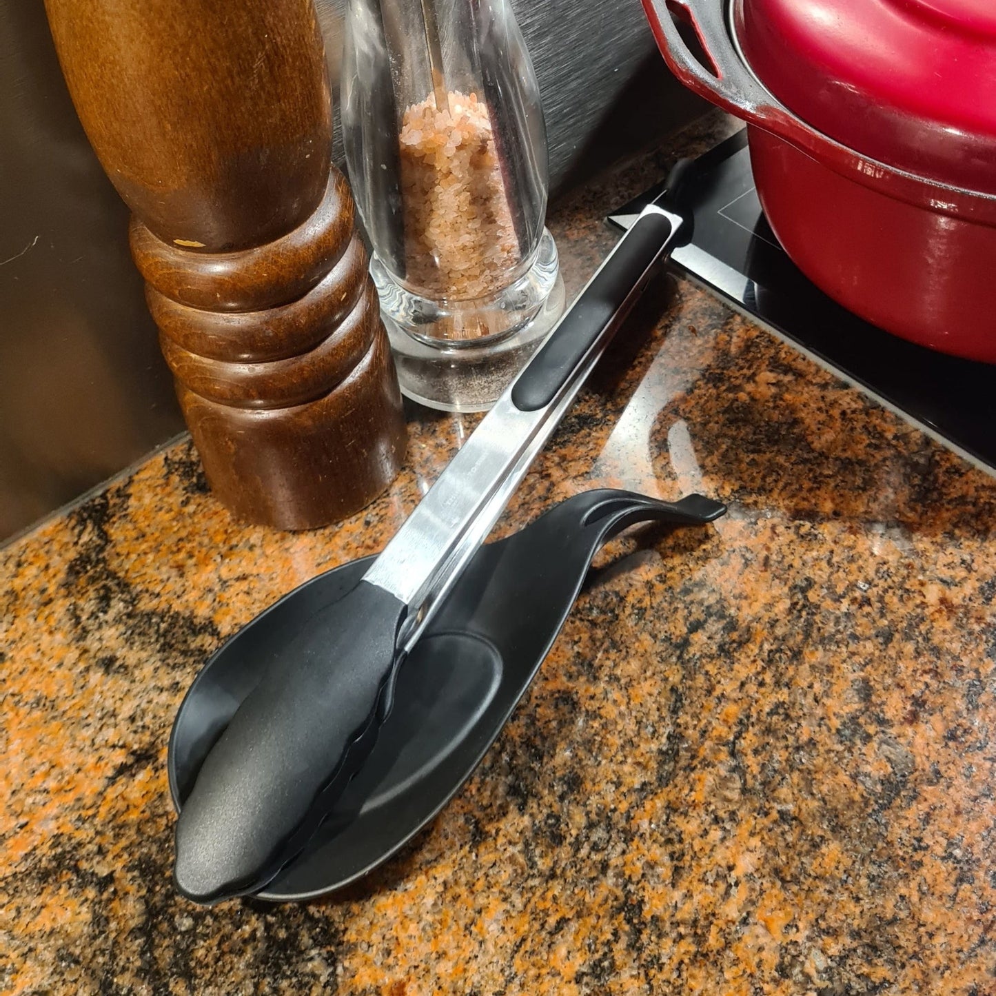 Cadeaupakket Zwart – siliconen keukentang & lepelsteun - THINGS - TO - BUY