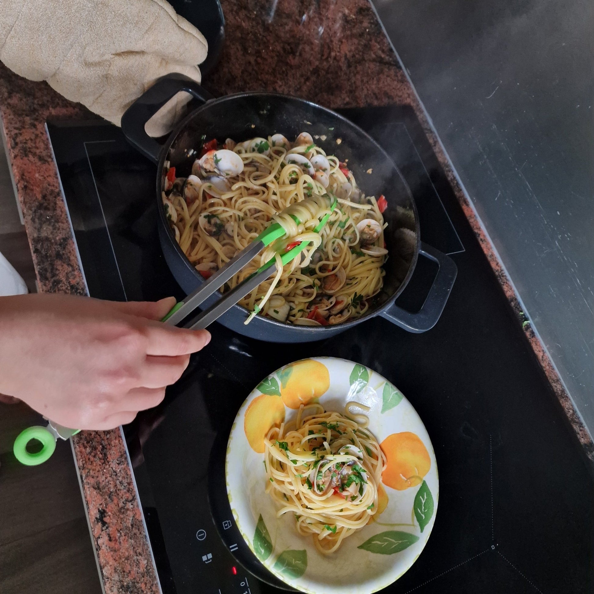 Grip op eten – siliconen/RVS keukentang 34 cm (6 kleuren), hittebestendig (korting vanaf 2 stuks) - THINGS - TO - BUY