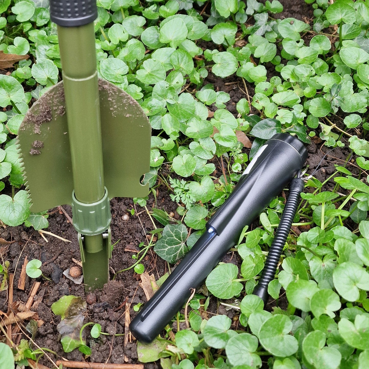 Handheld pinpointer metaaldetector – waterdicht met LED en geluid - THINGS - TO - BUY