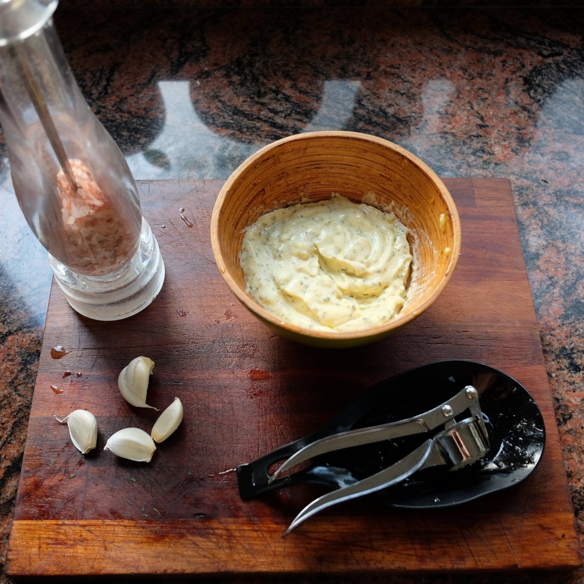 Knoflook gemakkelijk geperst – ergonomische knoflookpers, duurzaam & vaatwasserbestendig - THINGS - TO - BUY