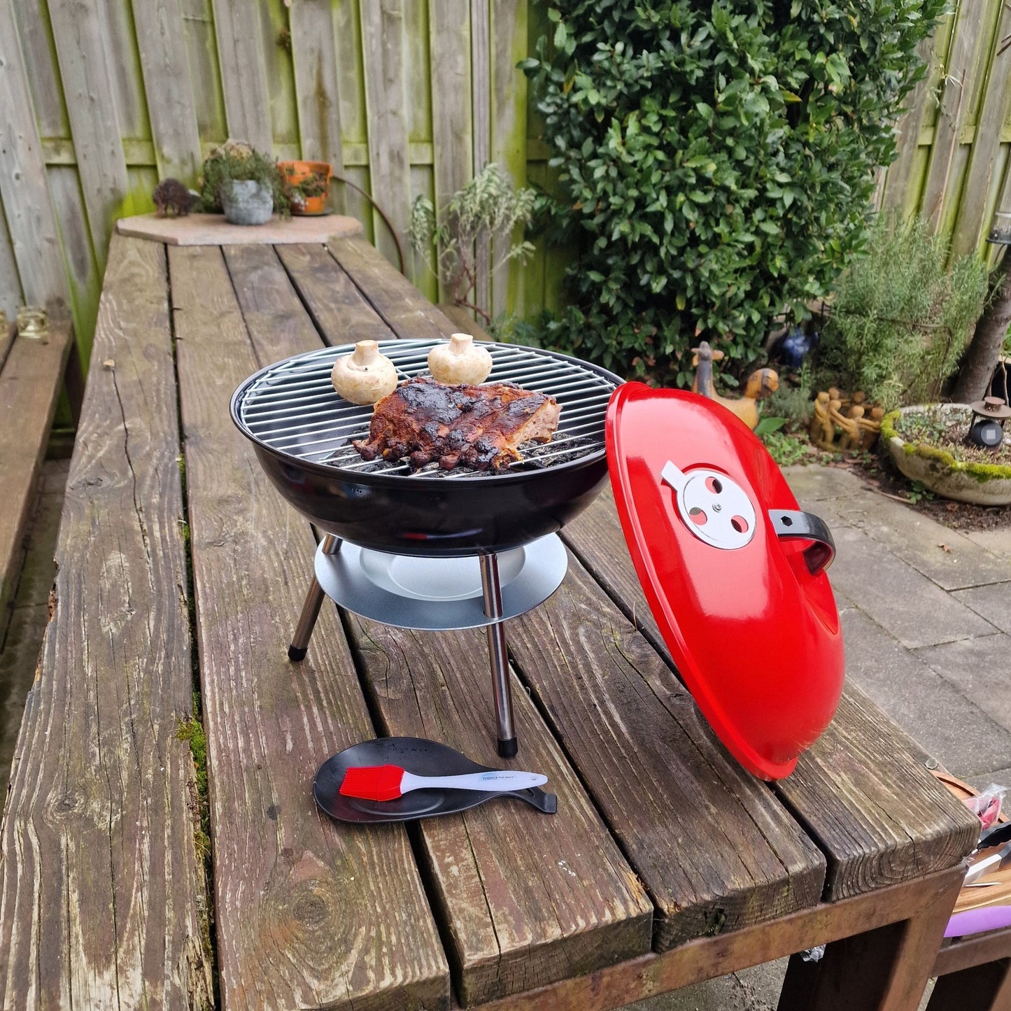 Kogelbarbecue 35,5 cm met deksel – houtskool BBQ - THINGS - TO - BUY